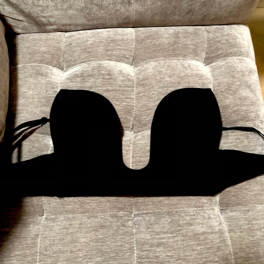 Fashion Forms - black - drop front bra & low back 🖤 36B